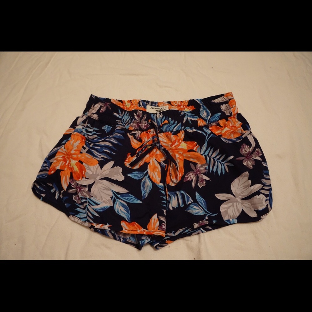beachy flowy floral shorts